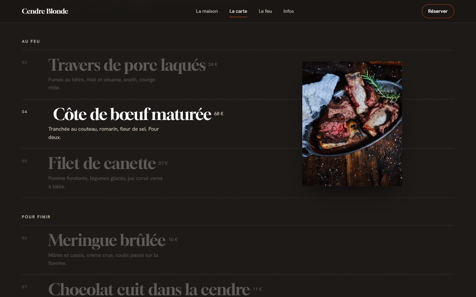La carte de saison : au survol, la photo du plat suit le curseur sans cacher son nom.