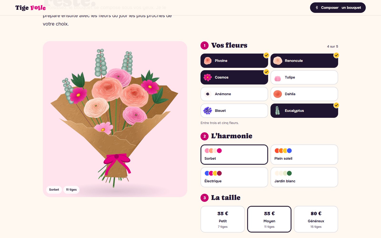 Le compositeur de bouquet : quatre fleurs choisies, l'harmonie Sorbet, et le bouquet emballé dans son papier kraft avec un ruban fuchsia.